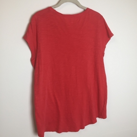 GAP Graphic T-shirt Size Large - Picture 5 of 8